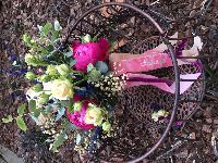 ramo con rosas y peonias